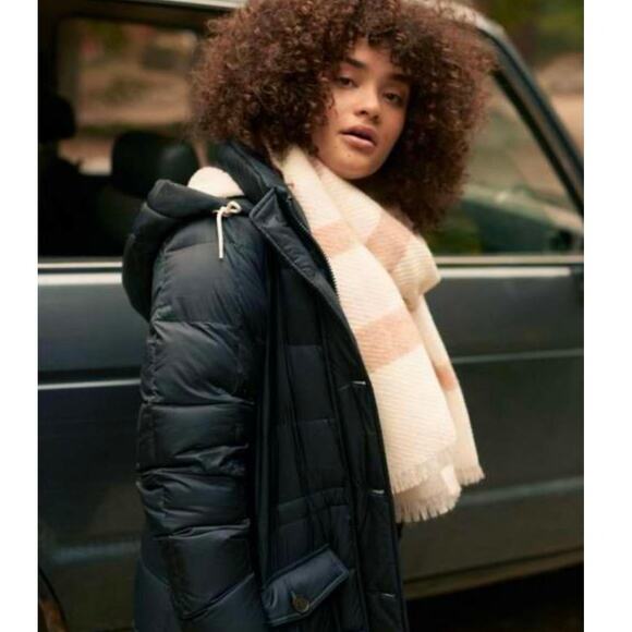 Abercrombie & Fitch Navy Puffer Jacket L Water Wind Resistant Hooded Coat - Picture 1 of 6